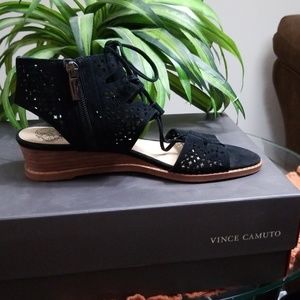 Vince Camuto Women's Retana Wedge Sandal